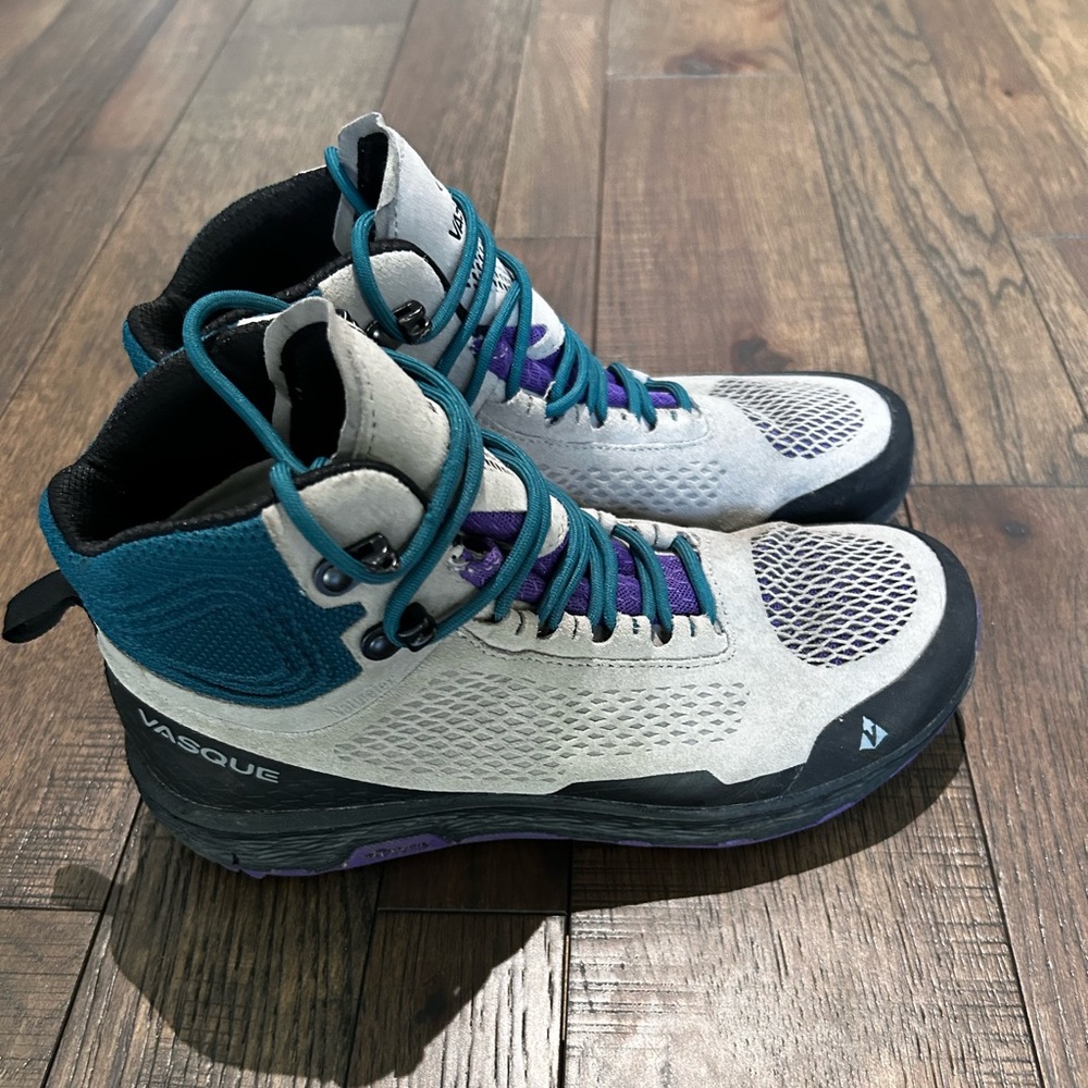 Breeze LT NTX Hiking Boots - Women's
